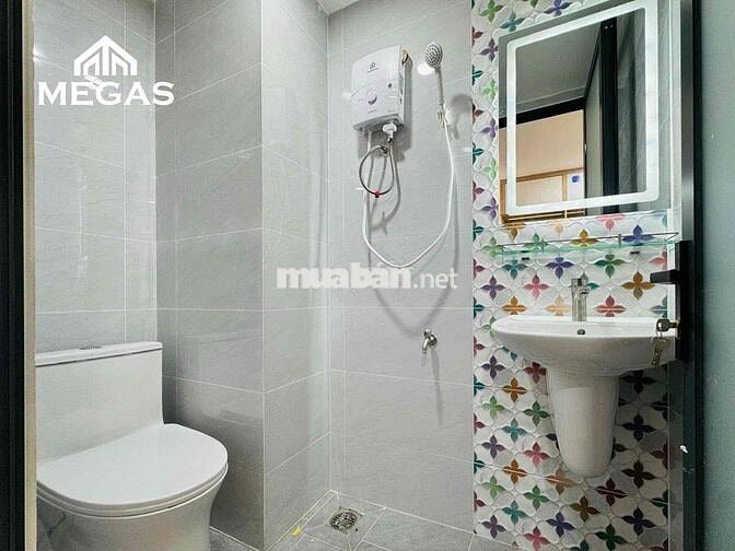 CHDV Cao Cấp Ngay VLU Ban công + Full nt
