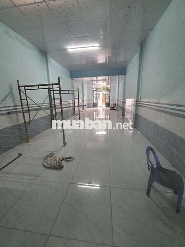 Kho Nhà Chính Chủ 4x30 + 1lửng Có Thể Làm Phòng 