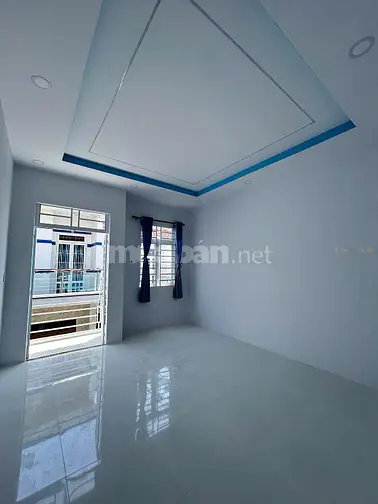 Nhà Sổ Hồng Riêng ở Hóc Môn, 1 trệt 1 lầu, chốt sang tên ngay