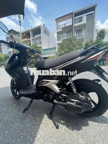 Yamaha Luvias 2012 Nâu