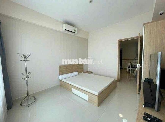 Cho thuê căn hộ chung cư Botanica Premier 1PN 1WC. Gần sân bay TSN