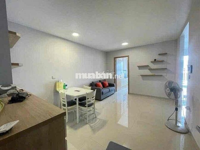 Cho thuê căn hộ chung cư Botanica Premier 1PN 1WC. Gần sân bay TSN