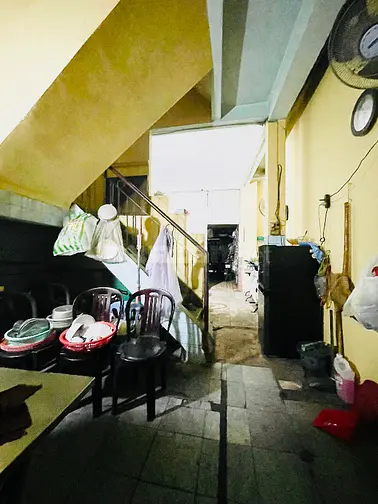 Cần bán gấp nhà mặt tiền gần chợ
