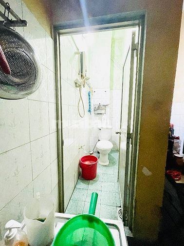 Cần bán gấp nhà mặt tiền gần chợ