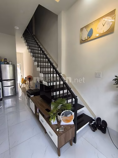 Bán nhà hẻm xe hơi đường Lưu Hữu Phước Q8