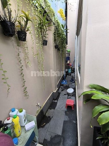 Bán nhà hẻm xe hơi đường Lưu Hữu Phước Q8