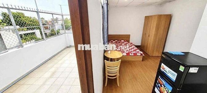 Full nội thất gần ngay bến xe Q8 có sân phơi siêu thoáng giá 4tr2