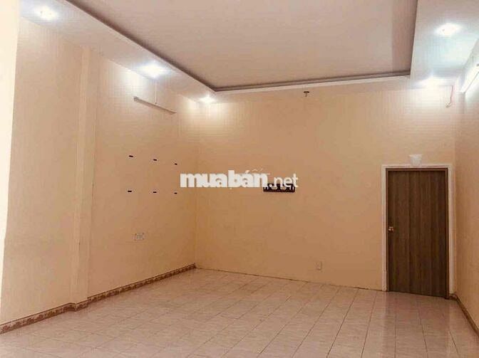 Cho thuê nhà riêng đường Hồng Hà , Tân Bình . 100m2