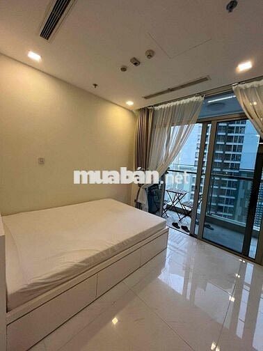 cho thuê căn Studio tại vinhome central park toà park 6a lầu 3x