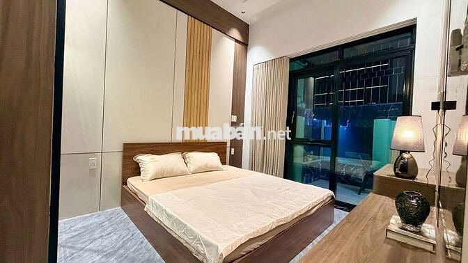 Cần Bán Nhà Mặt Tiền Tặng Lại Full Nội Thất
