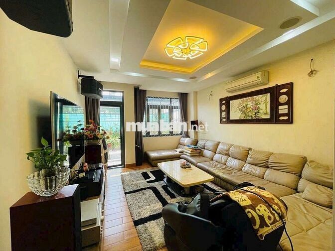 Nhà 1 Trệt 3 Lầu 4PN 4,5x23m Hẻm Xe Hơi 793 Trần Xuân Soạn