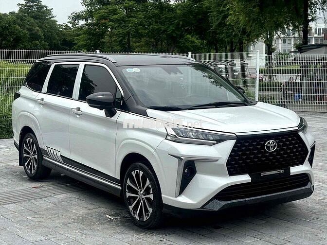 Toyota Veloz Cross 1.5 TOP 2022 Trắng
