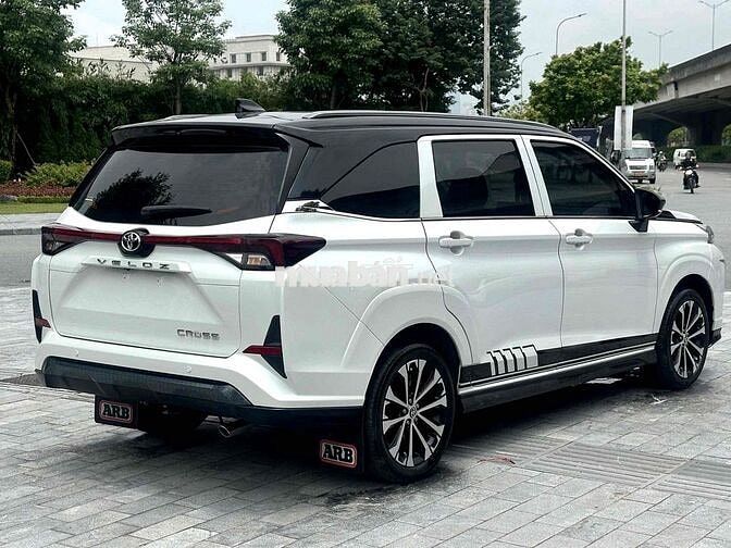 Toyota Veloz Cross 1.5 TOP 2022 Trắng