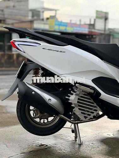 Honda Lead 4V Trắng