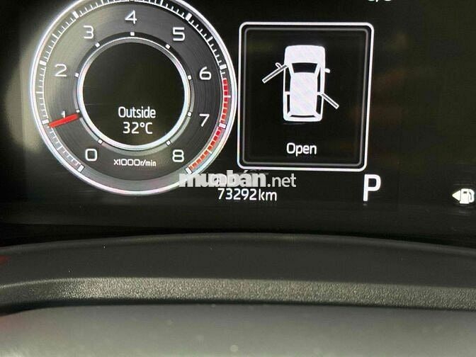 Toyota Veloz Cross 1.5 TOP 2022 Trắng