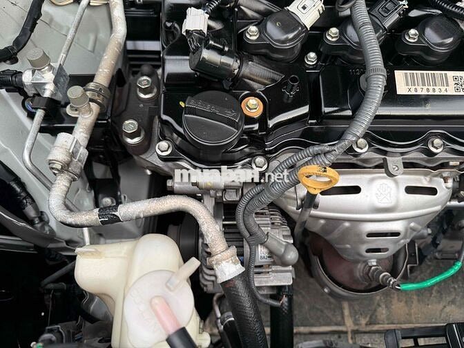 Toyota Veloz Cross 1.5 TOP 2022 Trắng