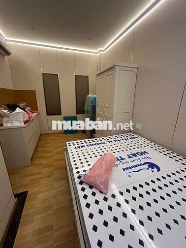 Cần cho thuê tòa căn hộ 6 tầng đường An Nhơn 3, Sơn Trà  9 phòng ngủ