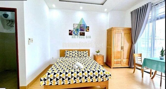 Cần cho thuê khách sạn góc 2mt đường Hoàng Bích Sơn, Sơn Trà 12 phòng