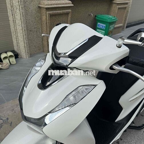 Honda SH150 ABS Trắng