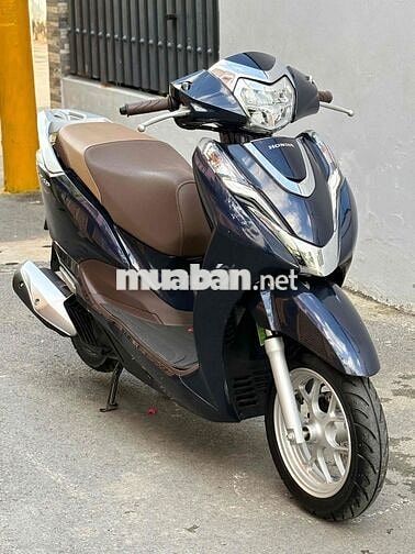 Honda Lead 2023 cao cấp Xanh đen odo 1.900km
