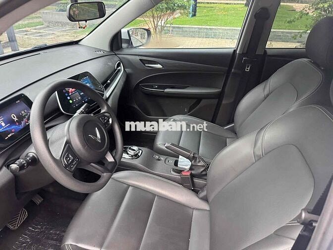 VF5 PLUS 25 - 8.000KM - FREE SẠC KGH