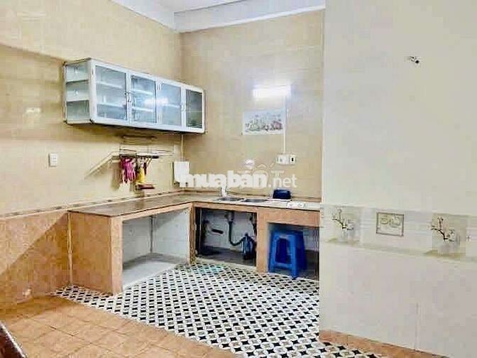 nhà nc sát mt hxh tr 3 lầu 3pn Bành Văn Trân p7 Q.tân binhd