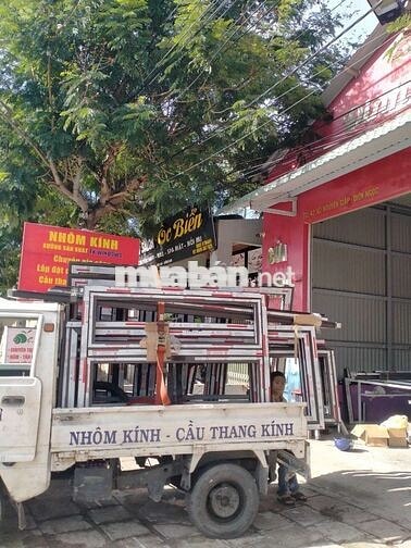 tuyển lao động phổ làm phụ nhôm kính