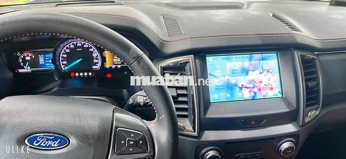 Ford Ranger Xám 5 chỗ