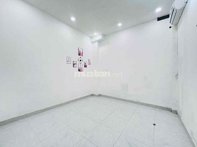 1 PHÒNG NGỦ TÁCH BẾP - SẴN NỘI THẤT - RỘNG 30M2
