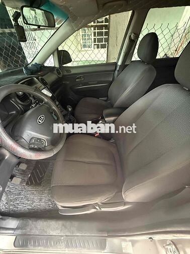 Kia Carens 7 chỗ Xám Số sàn