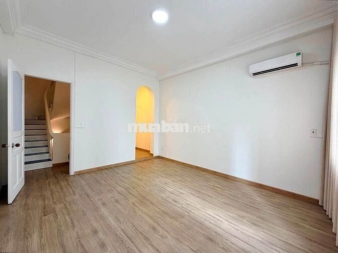 Cho thuê nhà  cổ điển Hoa Lan Phú Nhuận - trệt 4 lầu, DTSD 500m2