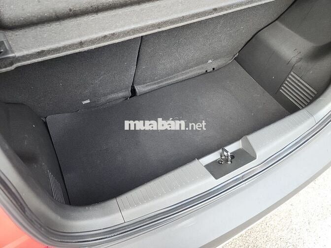 Vinfast Fadil 2021 Xanh dương, 20.000 km, mới tinh