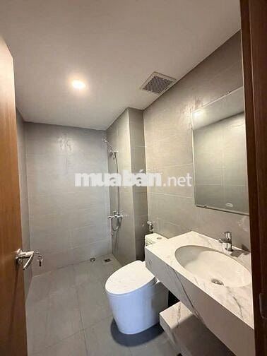 cần cho thuê căn nhà phố 1 trệt 2 lầu, Phường Bình Dương, TP HCM