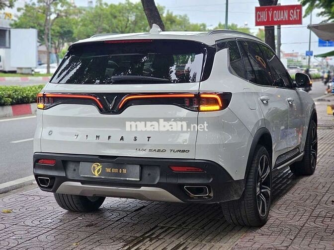 VinFast Lux SA Premium AWD 2021 Trắng 7 chỗ