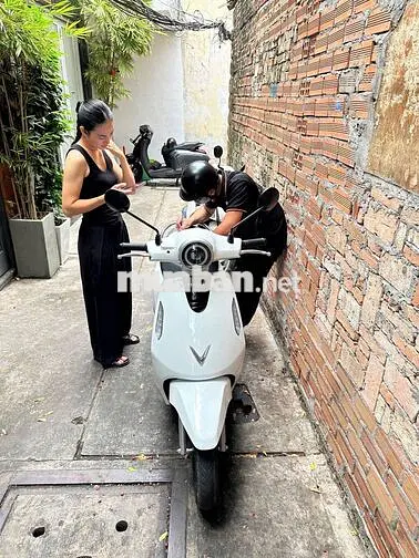 Cần Tuyển Nhân Viên Nam Chốt Đơn Xe Máy Cần Thơ