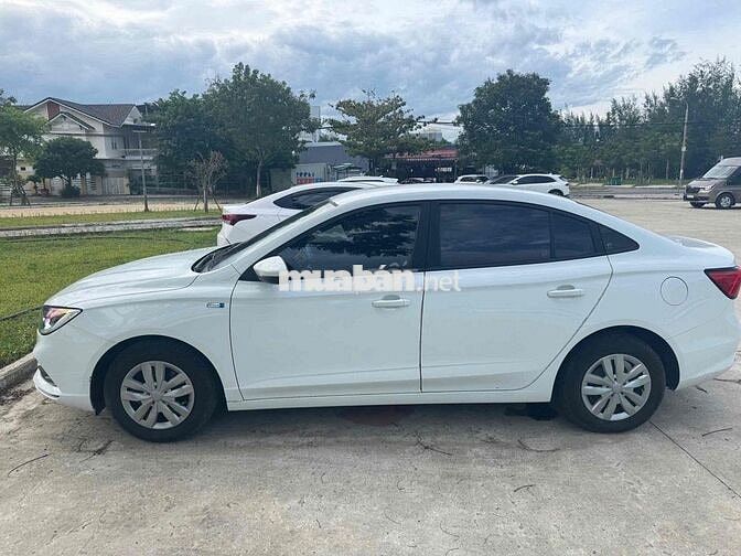 MG5 2024MT Số sàn 3.600 km Trắng
