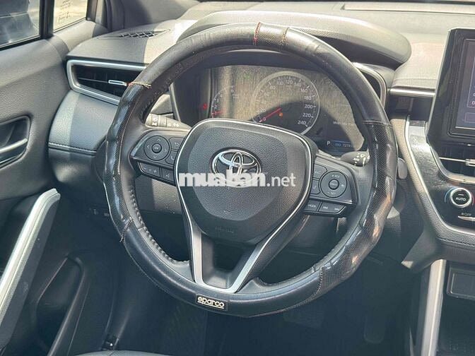 Ban Corolla Cross đời 2021 bản 1.8V hỗ trợ bank