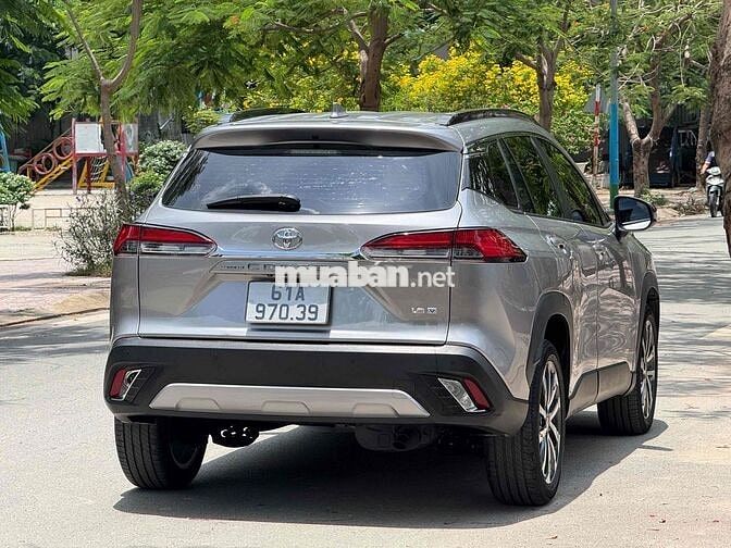 Ban Corolla Cross đời 2021 bản 1.8V hỗ trợ bank