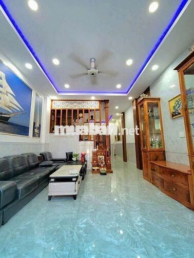 Cho thuê nhà 4pn 4wc khu nhà ở hoàng nam gần ngã tư siza Phú Lợi