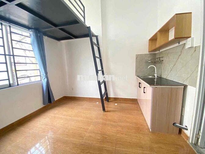 PHÒNG CỬA SỔ TRỜI 2Tr9 thui các bạn Ngay Sơn Kỳ - Tân Phú