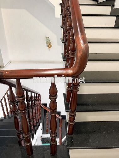 CHO THUÊ TRỌ MÁY LẠNH GẦN ĐH SƯ PHẠM KỸ THUẬT THỦ ĐỨC