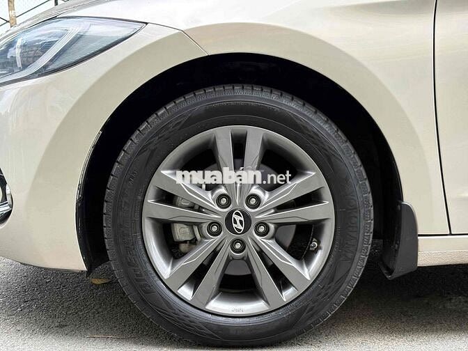 Hyundai Elantra 1.6AT 2019 Vàng cát chỉ 365tr