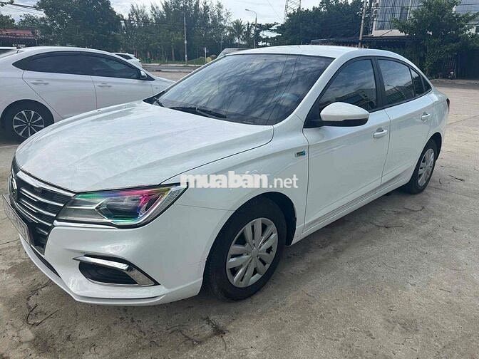 MG5 2024MT Số sàn 3.600 km Trắng