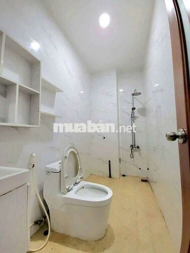 Cho thuê nhà 4pn 4wc khu nhà ở hoàng nam gần ngã tư siza Phú Lợi