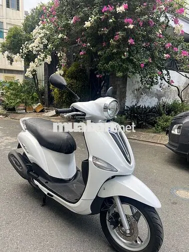 Yamaha Noza FI Trắng
