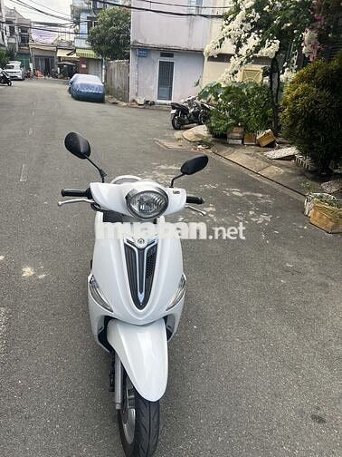 Yamaha Noza FI Trắng