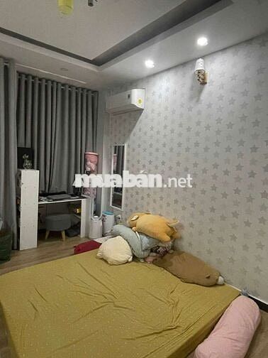 NHÀ FULL NỘI THẤT HẺM 30 LÂM VĂN BỀN 