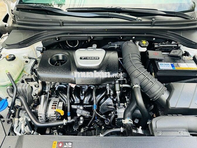 Hyundai Elantra 2021 1.6 Tubor Trắng
