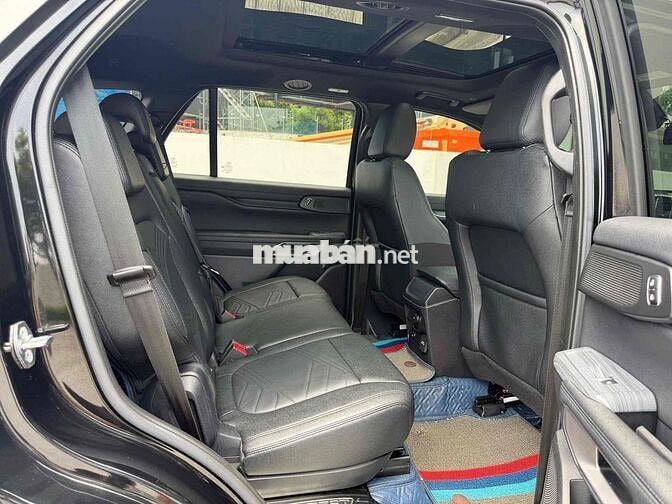 Ford Everest Titanium 2022 2.0L 4x2 AT Đen