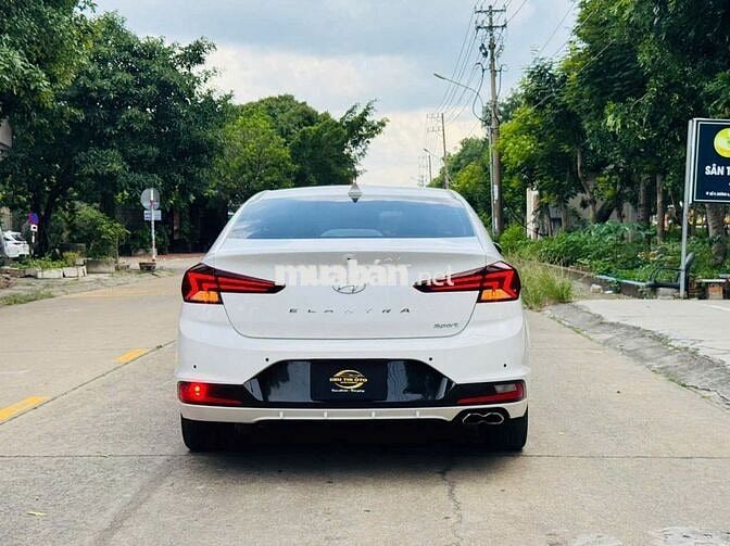 Hyundai Elantra 2021 1.6 Tubor Trắng